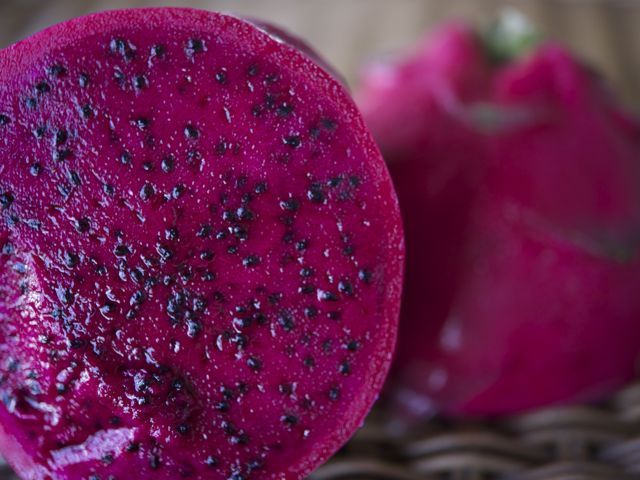 Sliced dragonfruit 790 xxx