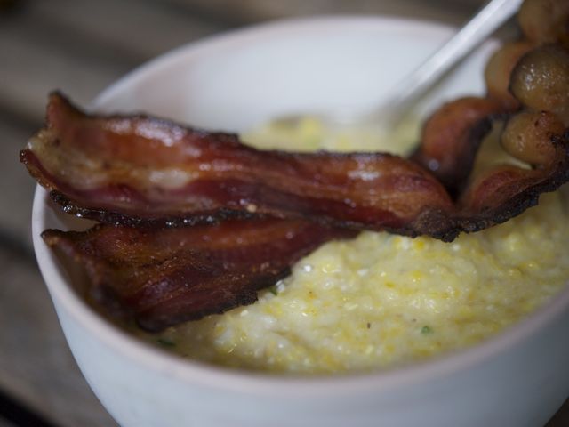 Grits bacon 790 xxx