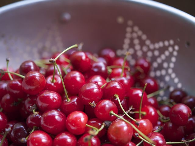 Sour cherries 790 xxx