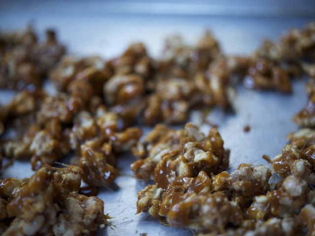 Candied walnuts 790 xxx