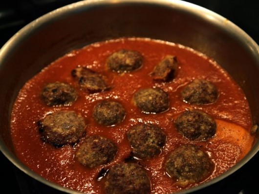 Meatballs in sauce 530x3971 790 xxx